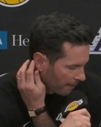 雷迪克赛后全文：要找出9个愿意拼命的人，接下来3场是机会