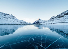 爱游戏app下载-勒布朗养生湖人仍能大胜 背靠背皇帝或拒绝轮休